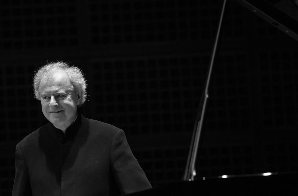 Andras Schiff: classical pianist and conductor Grammy…