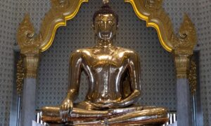 Golden Buddha		
