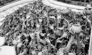  White Temple Hands		